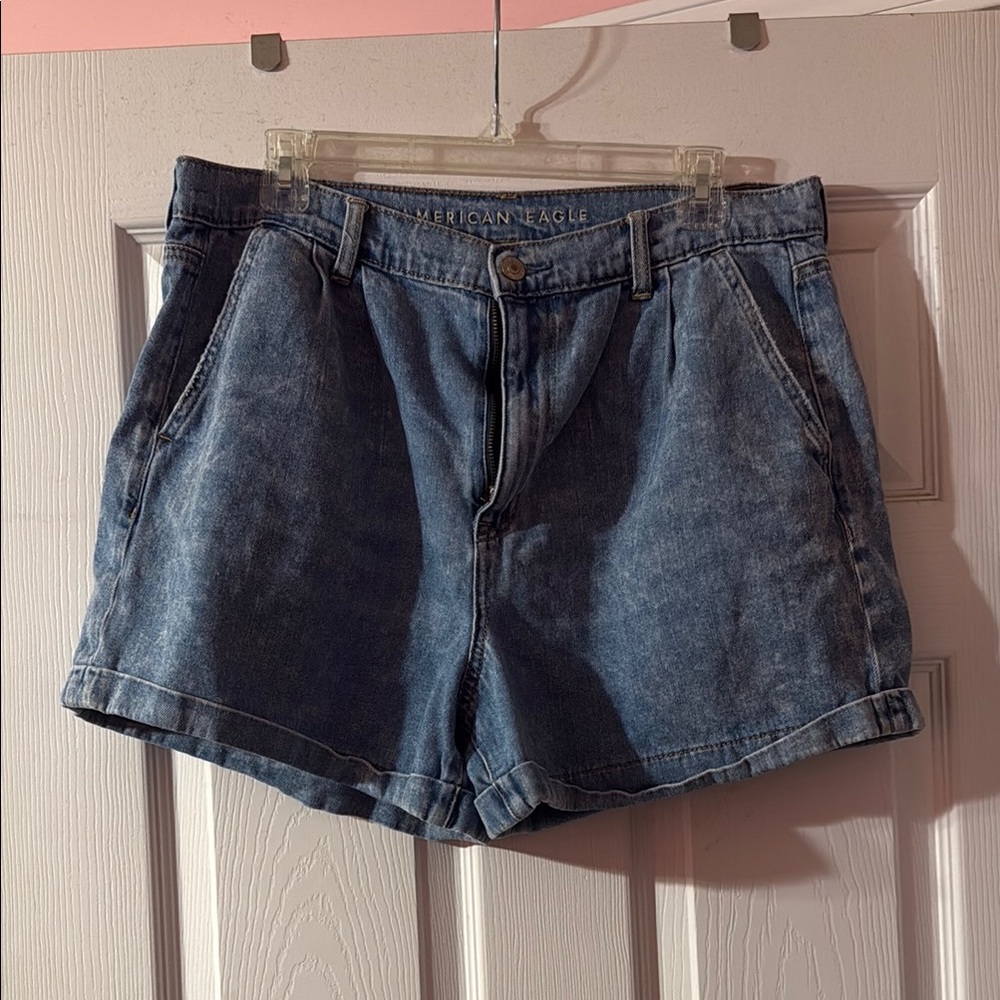 American Eagle Outfitters Blue Jean Shorts Distressed Style